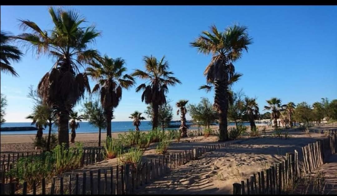 Vacances Familiales Dans Camping Avec Piscine Fréjus Kültér fotó