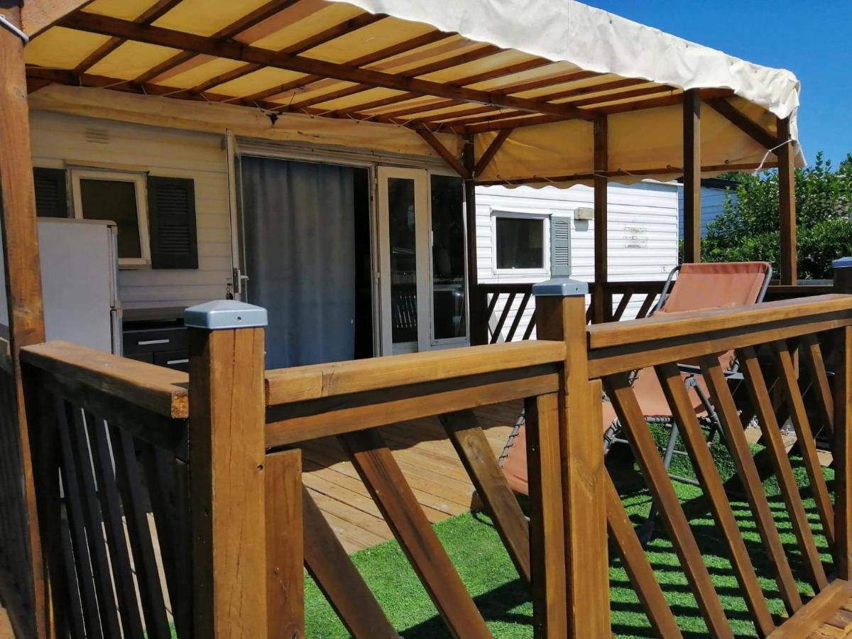 Vacances Familiales Dans Camping Avec Piscine Fréjus Kültér fotó